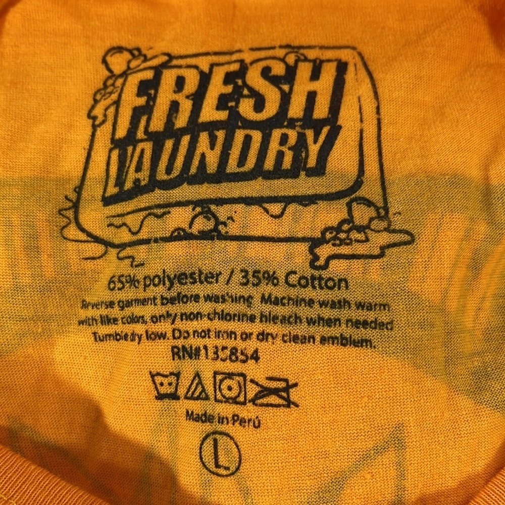FRESH LAUNDRY SAVAGE Graphic Tee Short Sleeves T-Shirt Size Large New - Picture 4 of 5